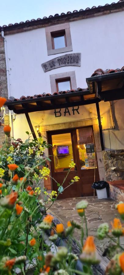 Taberna De Tresviso Hotel Exterior photo